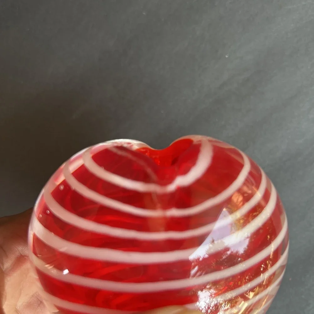 Murano Style Red & White Striped Art Glass Heart Bud Vase Paperweight 3.5